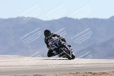 media/Oct-13-2025-Moto Forza (Mon) [[a66d839500]]/3-B Group/Session 4 (Turn 9)/